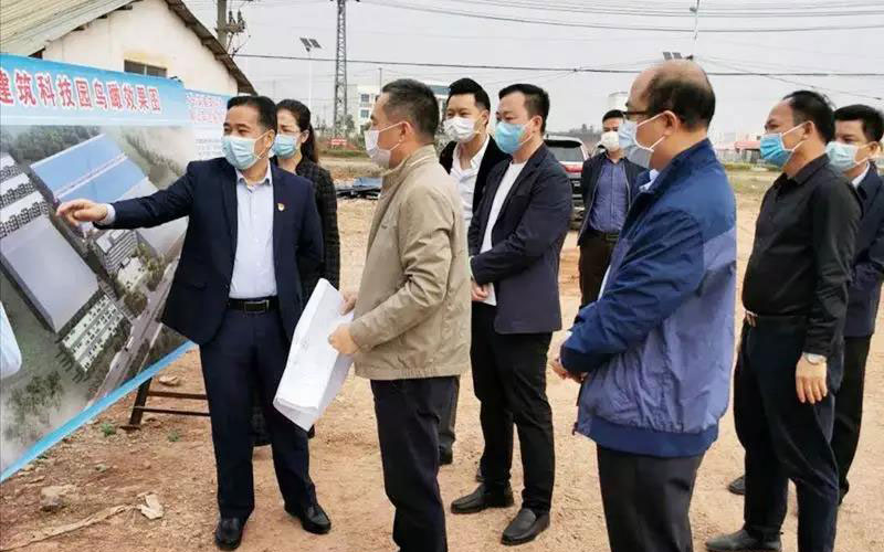 廣西平南縣委周仕志書記、常務副縣長王潔紅一行蒞臨長盛平南分公司考察