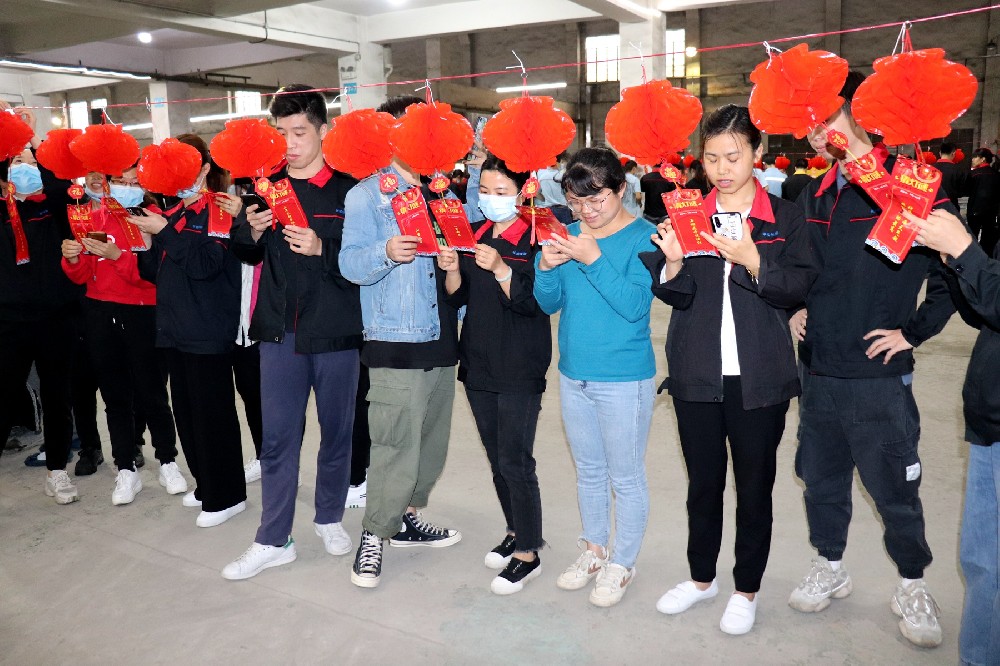 “長盛人”歡慶元宵，樂猜燈謎